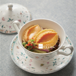 温捞鲜鲍鱼-20年经典菜品